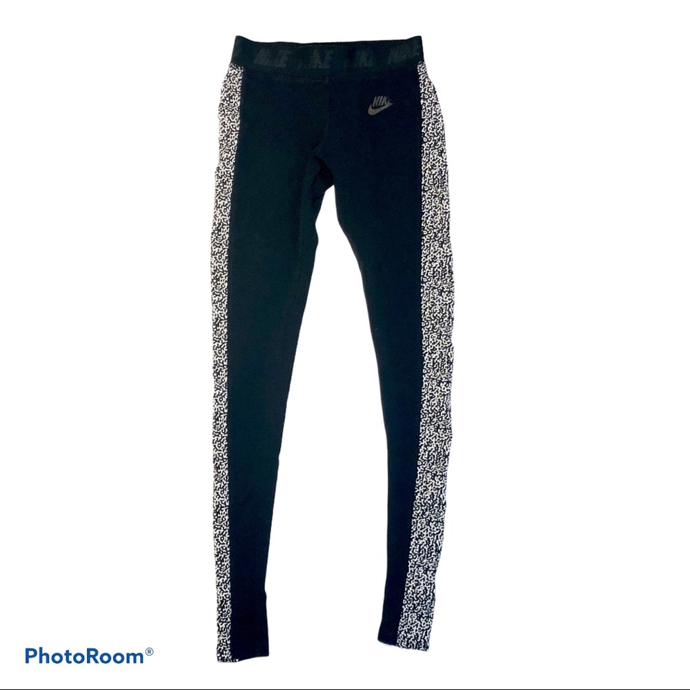 Nike Leg-A-See Mezzo Print Stirrup Leggings